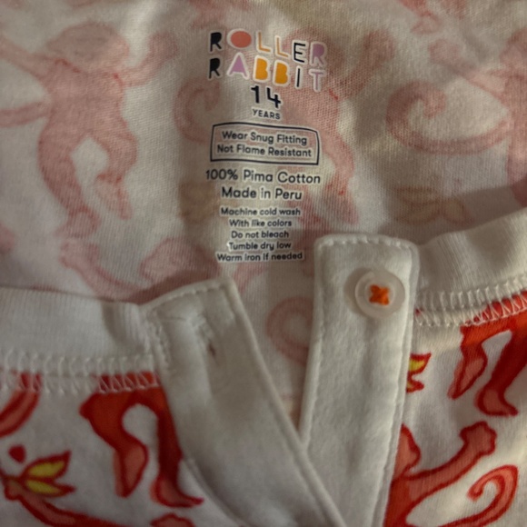 Roller Rabbit PJs and Bag - Picture 4 of 9